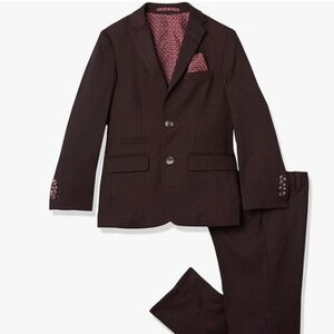 Isaac Mizrahi Dotted Contrast Slim Fit Boys 2pc Suit Burgundy suit, Size 10